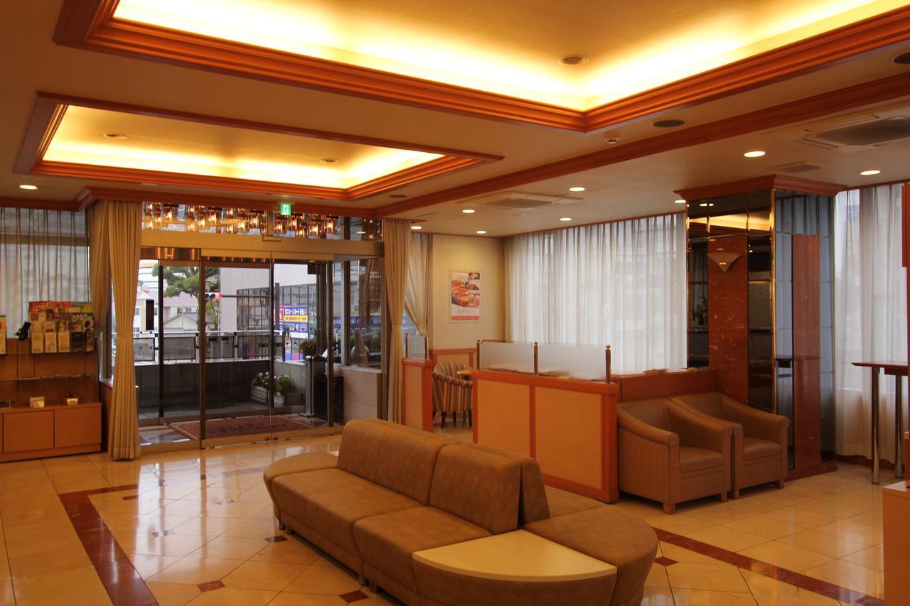 Hotel New Gaea Oitaekimae Exterior foto